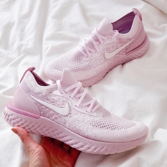 women's nike epic react pink